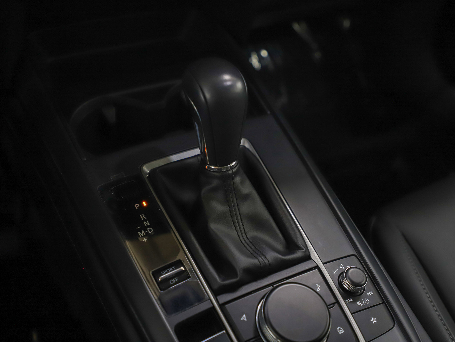 Used 2023 MAZDA CX-30 AWD 2.5 S w/ Select Package image 24