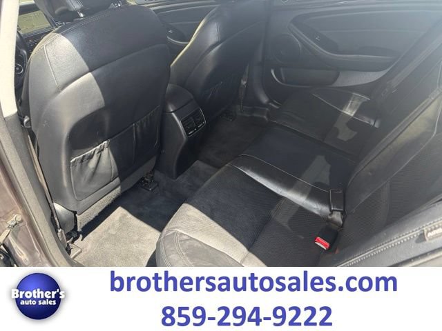 Used 2016 Kia Cadenza Premium FWD image 28