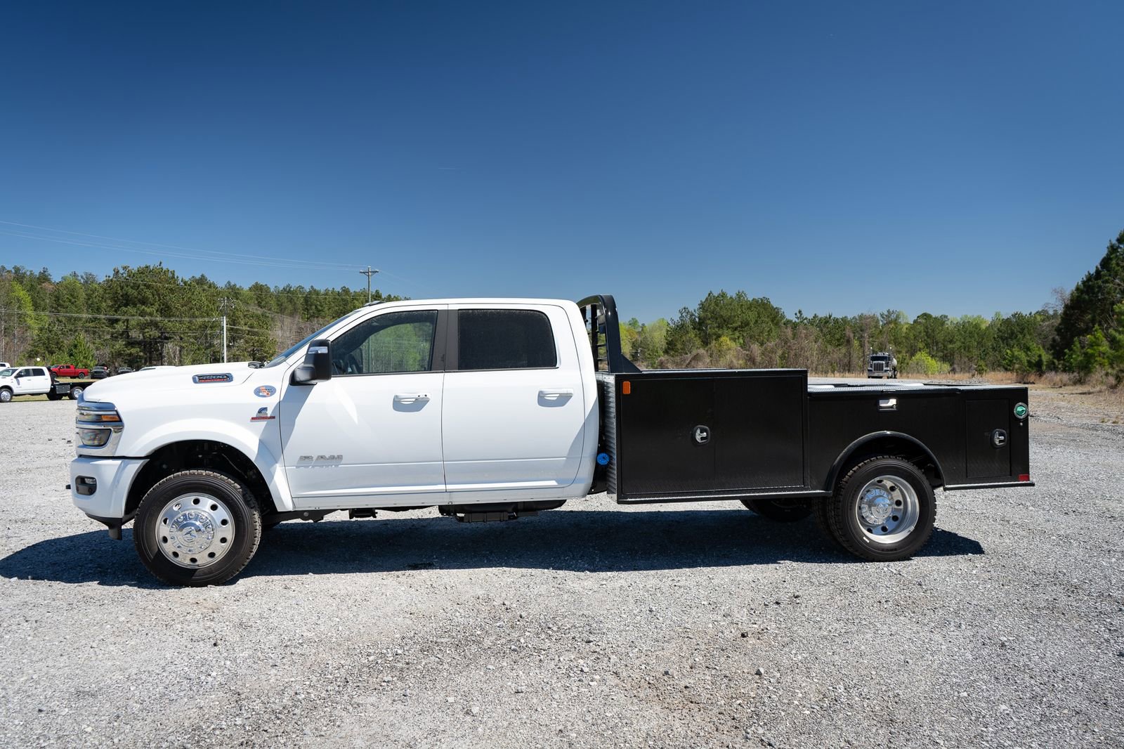 New 2026 RAM 4500 Tradesman w/ Laramie Trim Package image 5