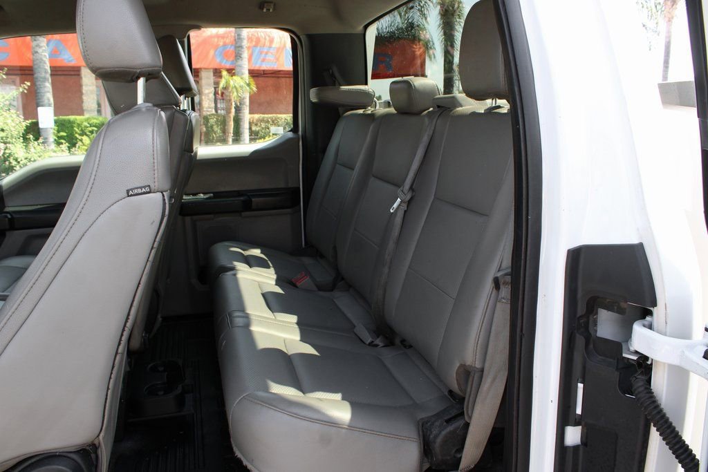 Used 2018 Ford F250 XL w/ Power Equipment Group RWD image 17