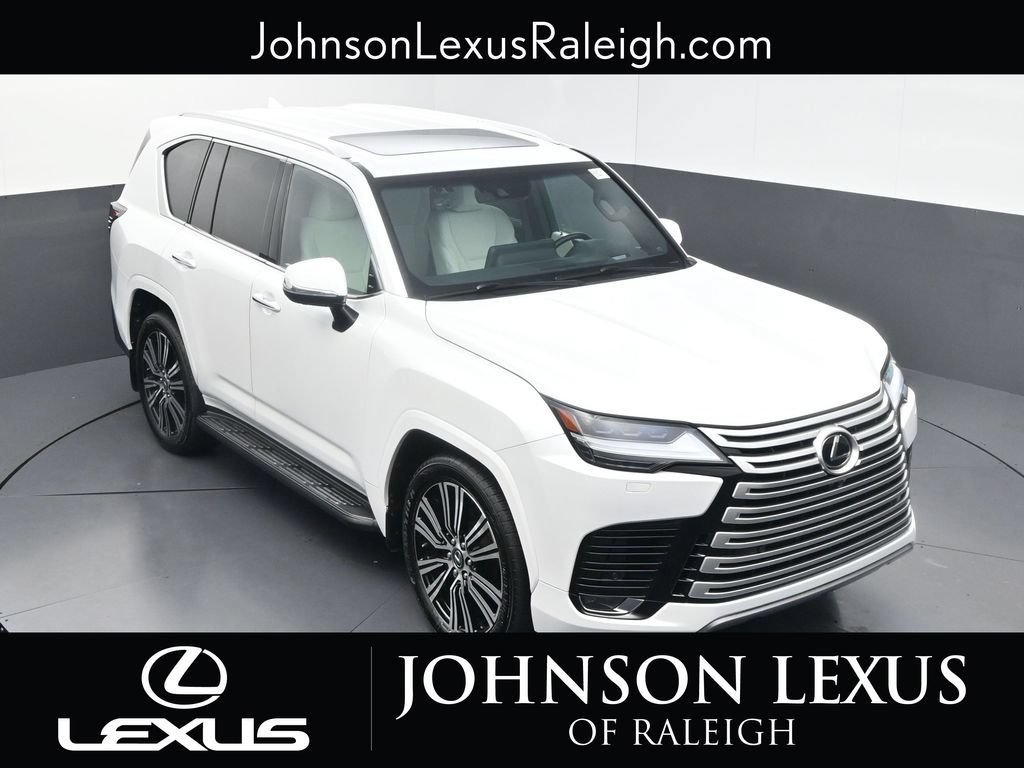Used 2023 Lexus LX 600 4WD w/ Luxury Package image 22