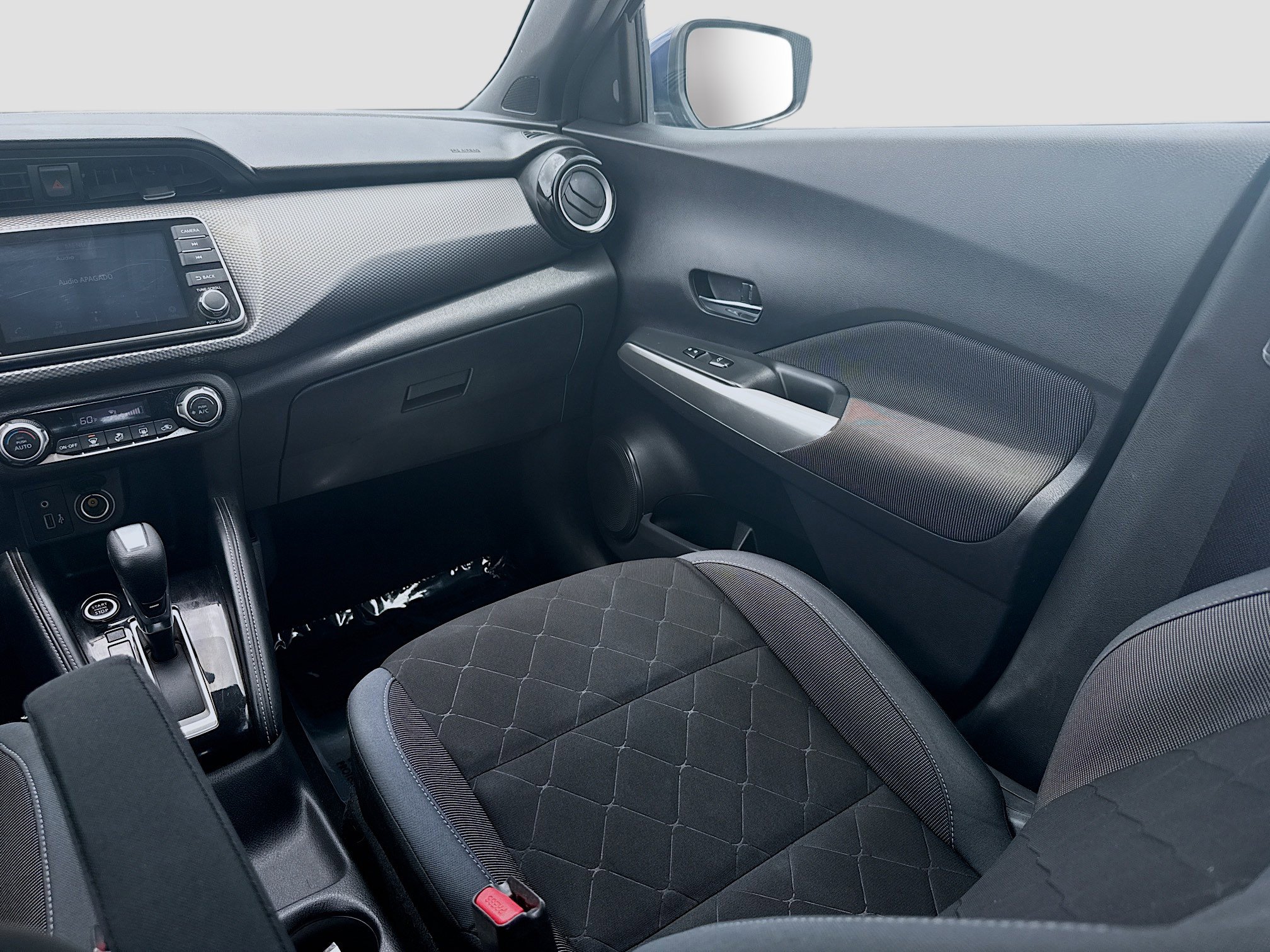 Used 2019 Nissan Kicks SR FWD image 21