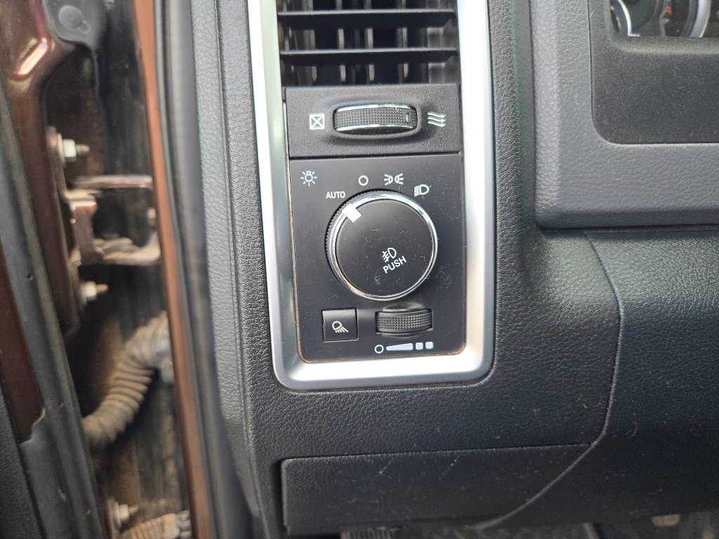 Used 2015 RAM 2500 Big Horn image 21