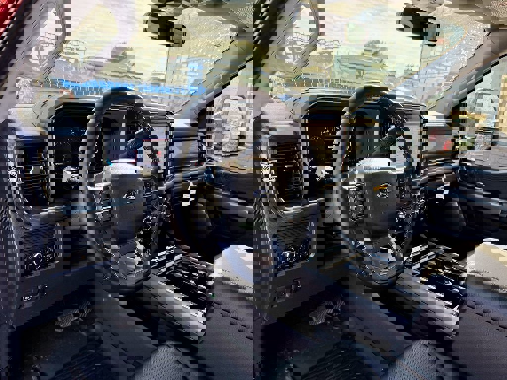 New 2026 Ford F350 Lariat image 8