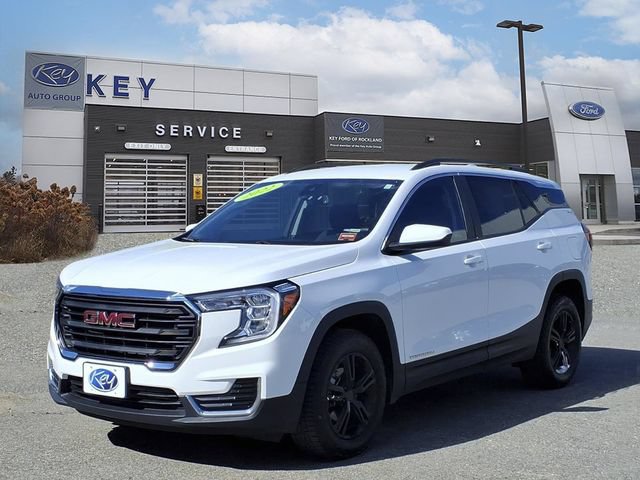 Used 2022 GMC Terrain SLE w/ Driver Convenience Package