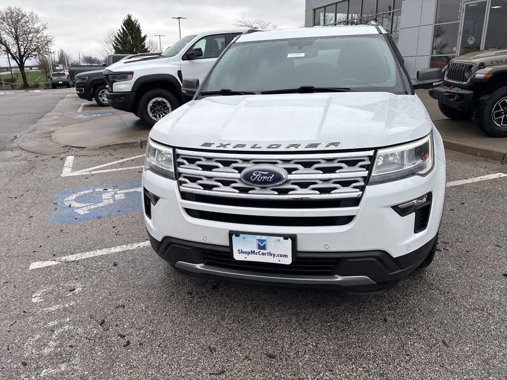 Used 2019 Ford Explorer XLT w/ Equipment Group 201A image 10