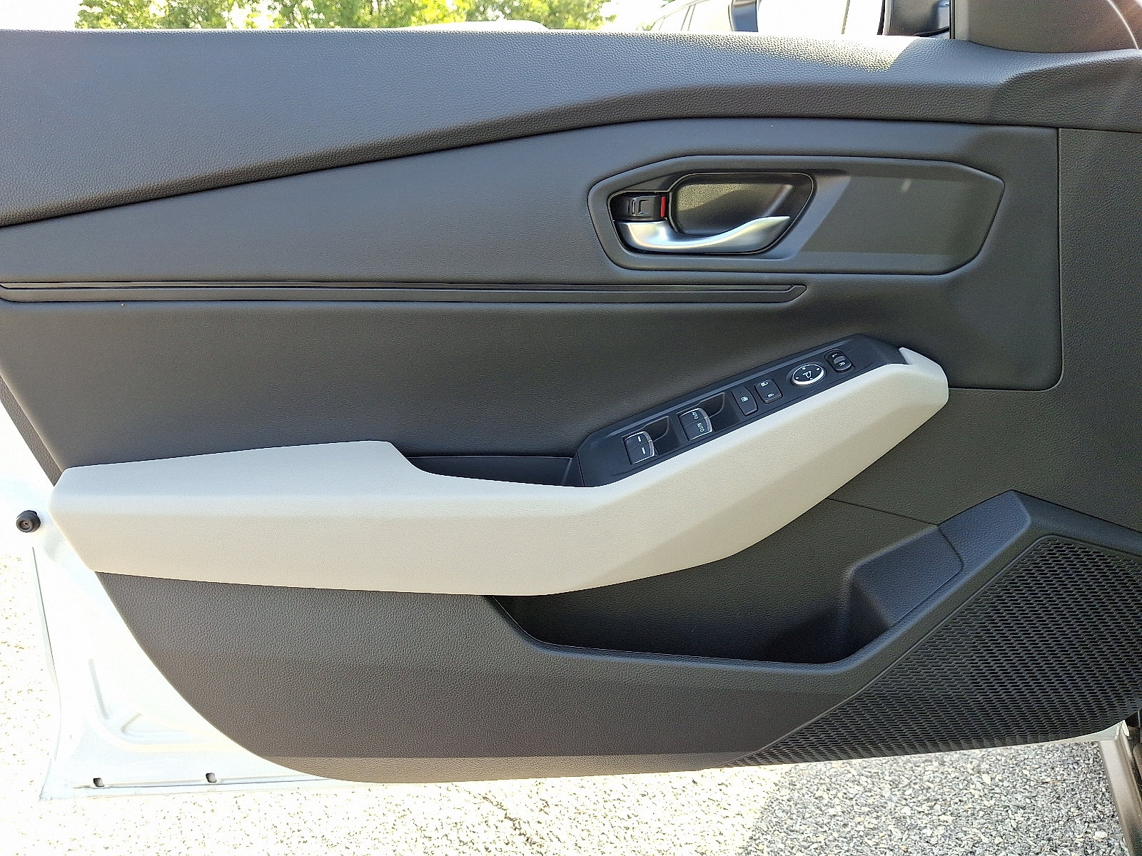 Used 2026 Honda Accord SE image 12