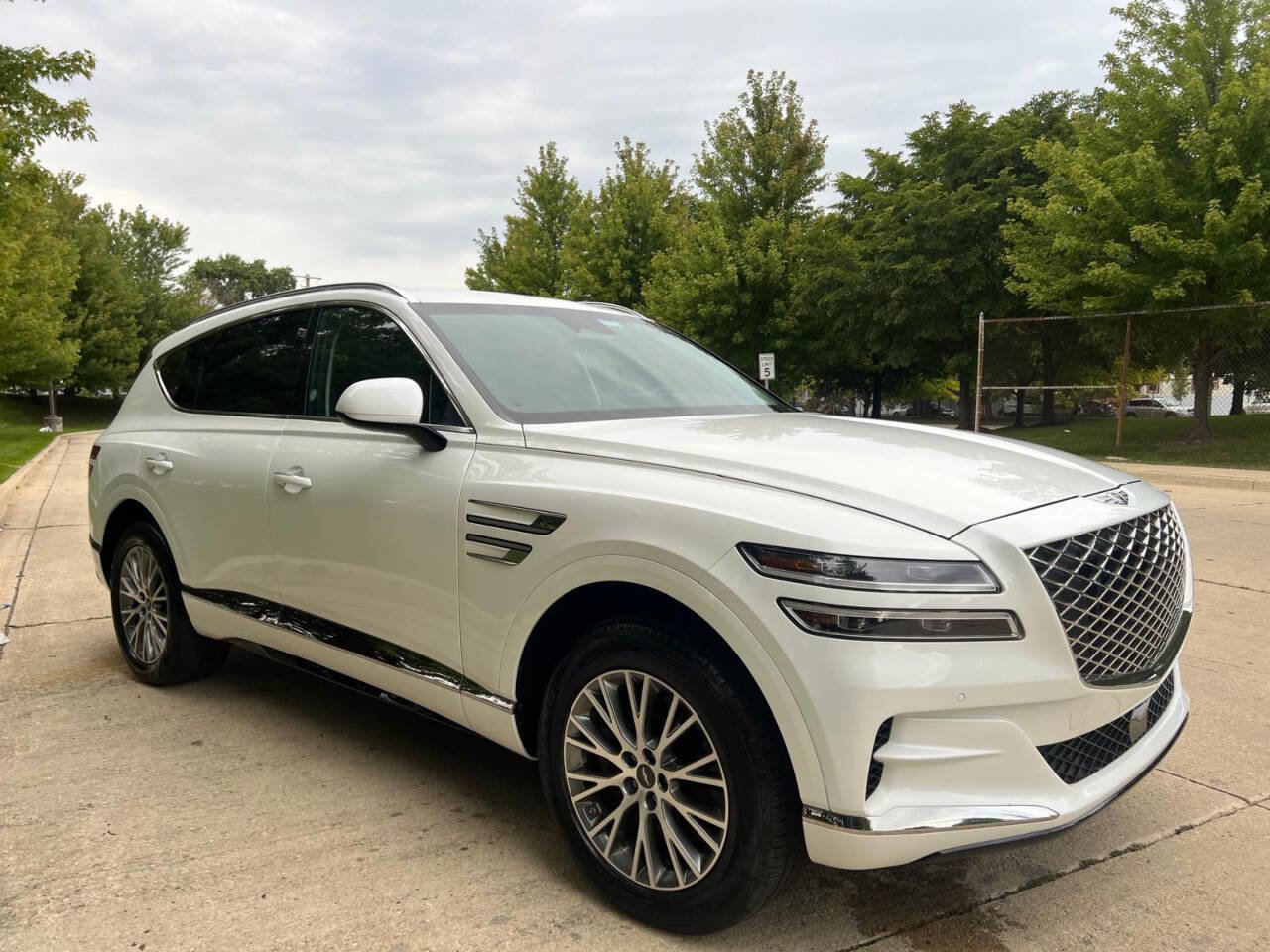 Used 2024 Genesis GV80 2.5T image 1