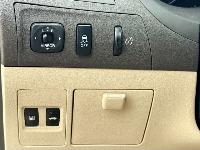 Used 2011 Lexus ES 350 image 10