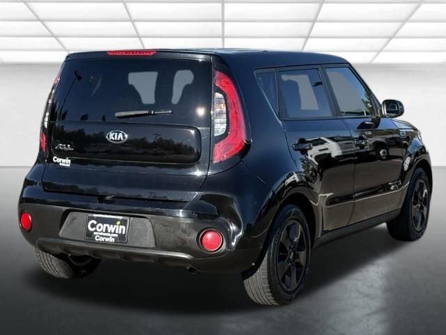 Used 2017 Kia Soul FWD image 12