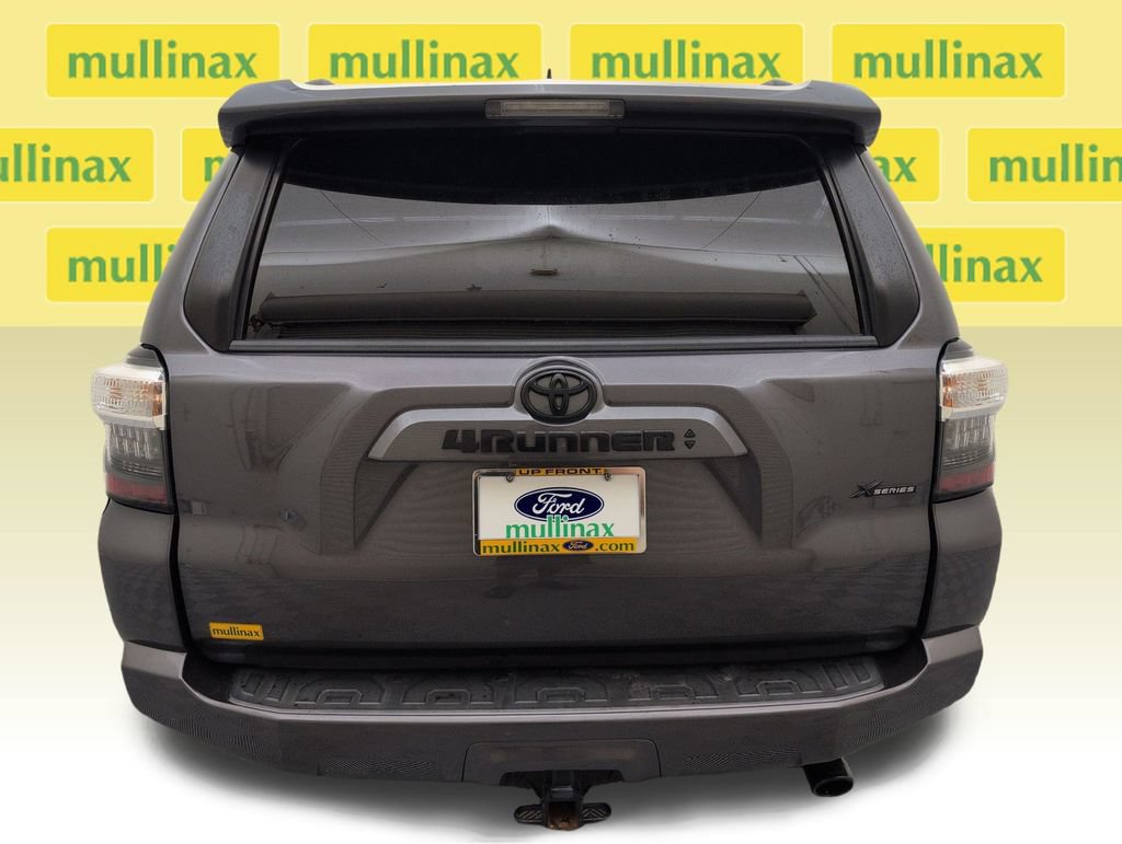 Used 2022 Toyota 4Runner SR5 Premium AWD/4WD image 30