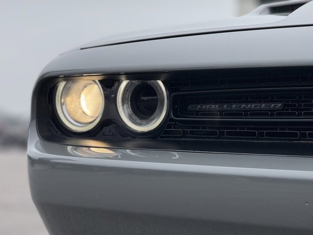 Used 2018 Dodge Challenger SXT w/ Blacktop Package image 5