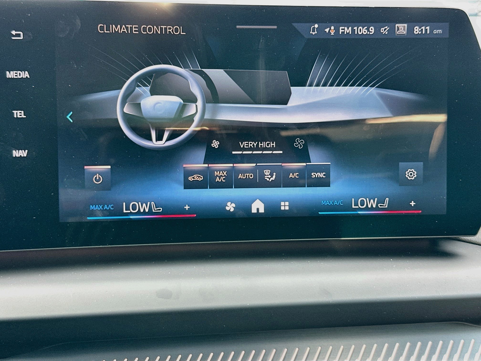 New 2026 BMW 228i w/ Technology Package FWD image 11