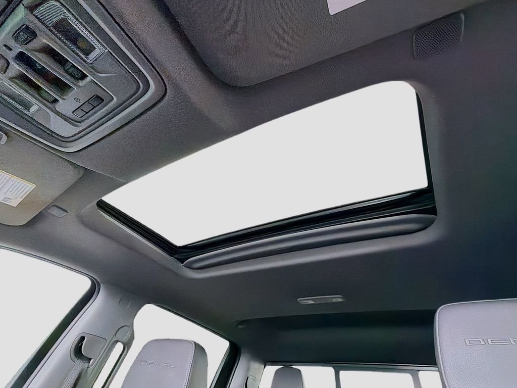 Used 2020 GMC Sierra 1500 Denali w/ Denali Ultimate Package image 15