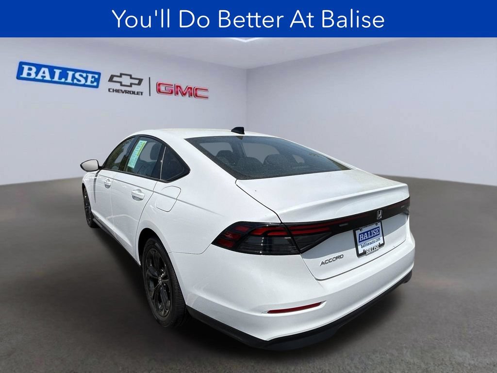 Used 2025 Honda Accord SE image 4