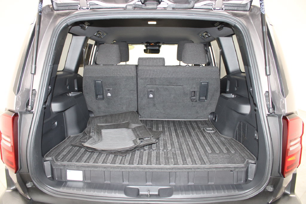 Used 2025 Toyota Land Cruiser 1958 AWD/4WD image 15