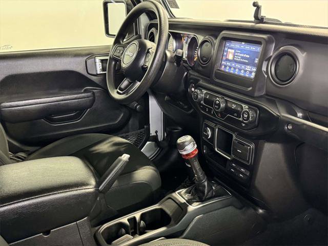 Certified 2022 Jeep Gladiator Sport image 9