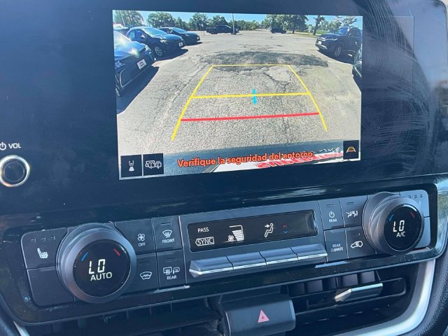 Used 2024 Toyota Grand Highlander AWD image 37