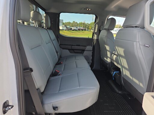 New 2026 Ford F350 XL w/ XL Chrome Package AWD/4WD image 17