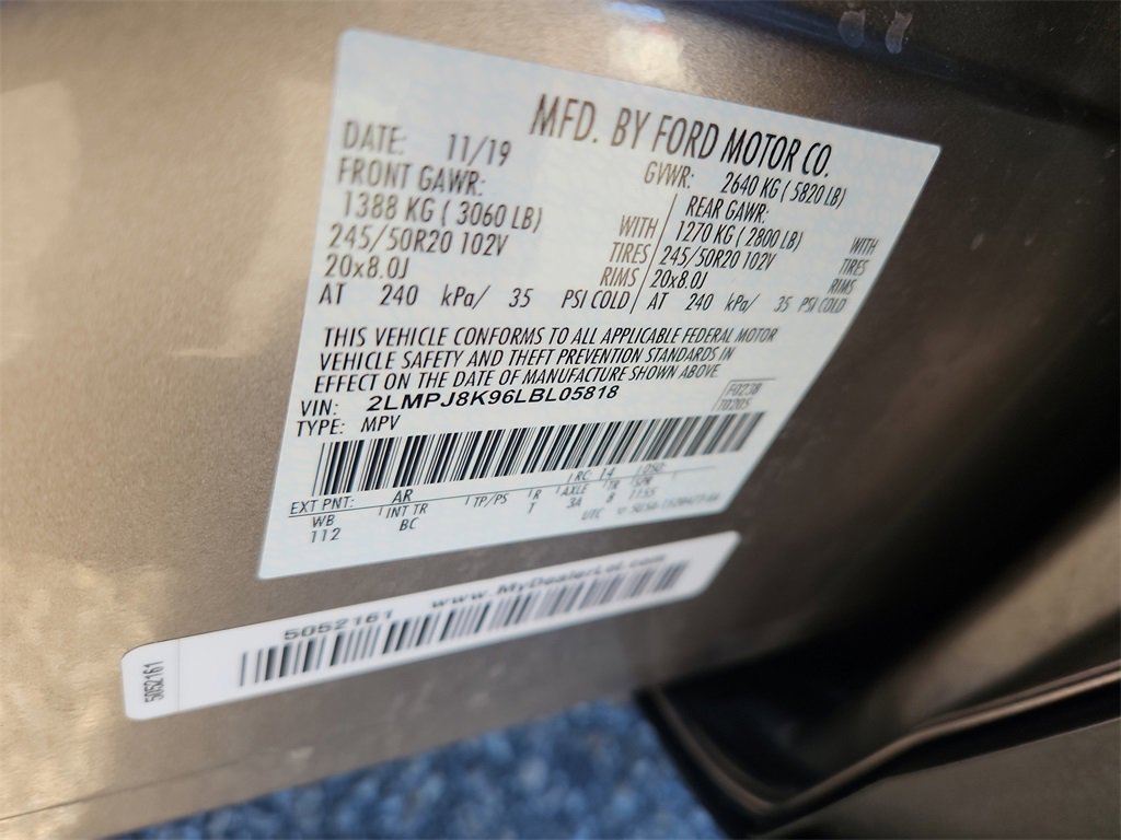 Used 2020 Lincoln Nautilus Reserve image 14