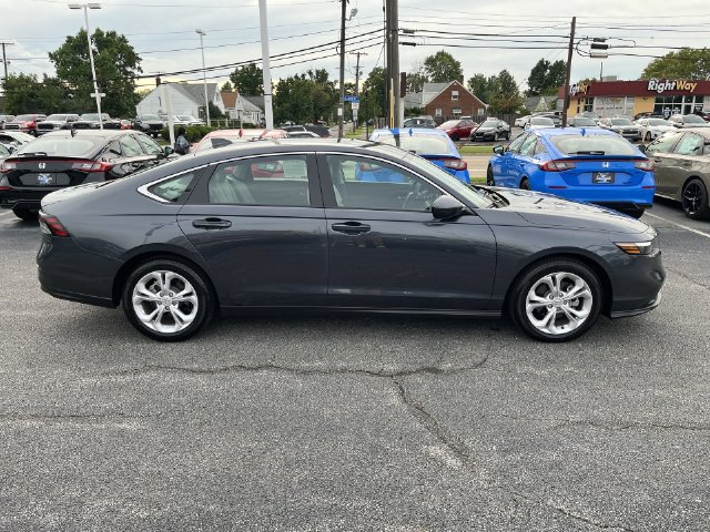 Used 2025 Honda Accord LX image 12