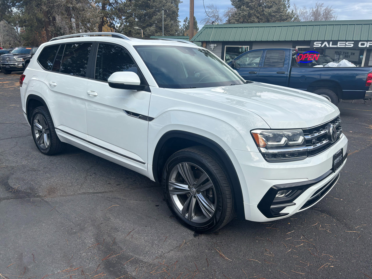 Used 2019 Volkswagen Atlas SEL R-Line image 5