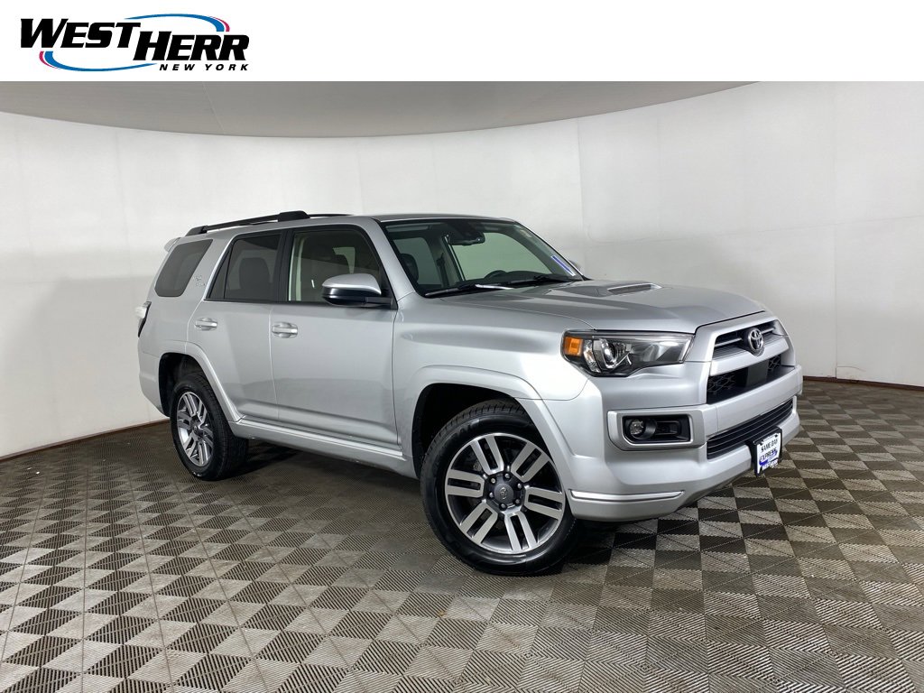 Used 2023 Toyota 4Runner TRD Sport image 1