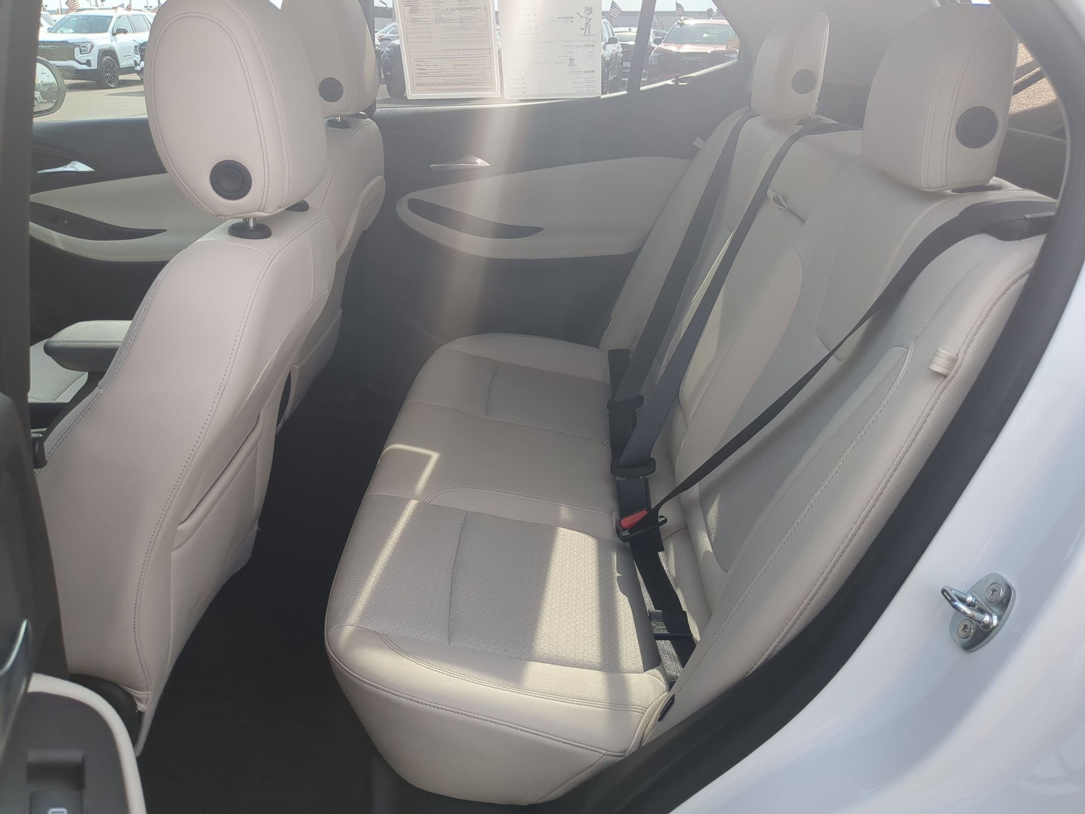 Certified 2024 Buick Encore GX Preferred w/ Comfort Package image 22