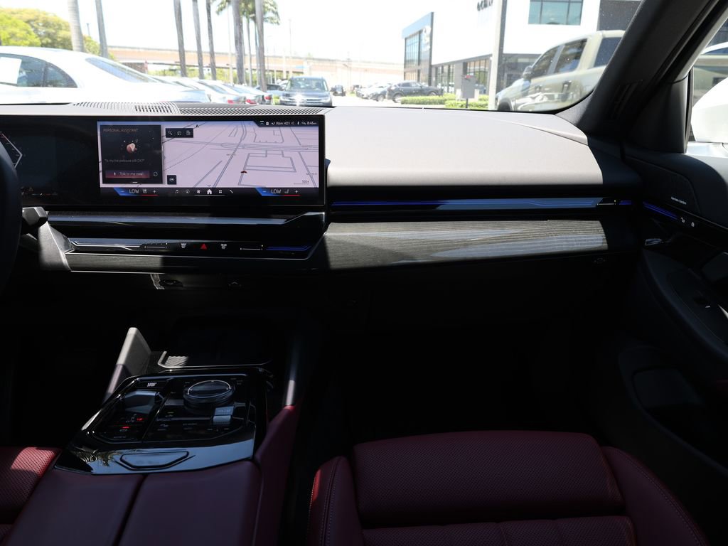 Used 2025 BMW 530i RWD image 26