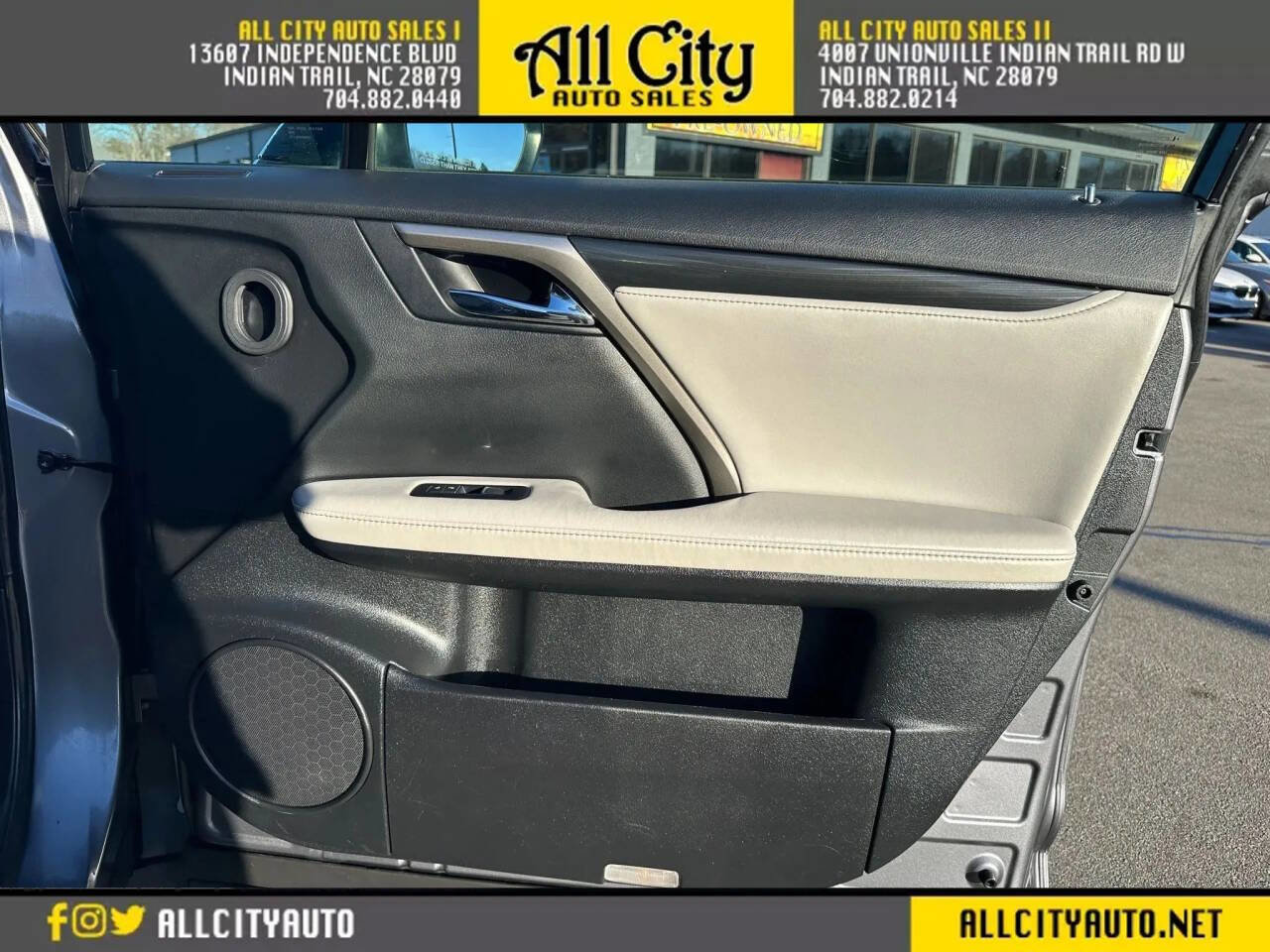 Used 2017 Lexus RX 350 FWD w/ Accessory Package image 24