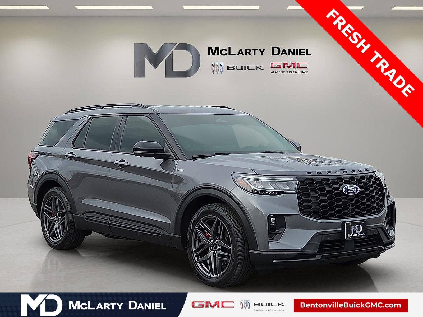 Used 2025 Ford Explorer ST-Line w/ Premium Package