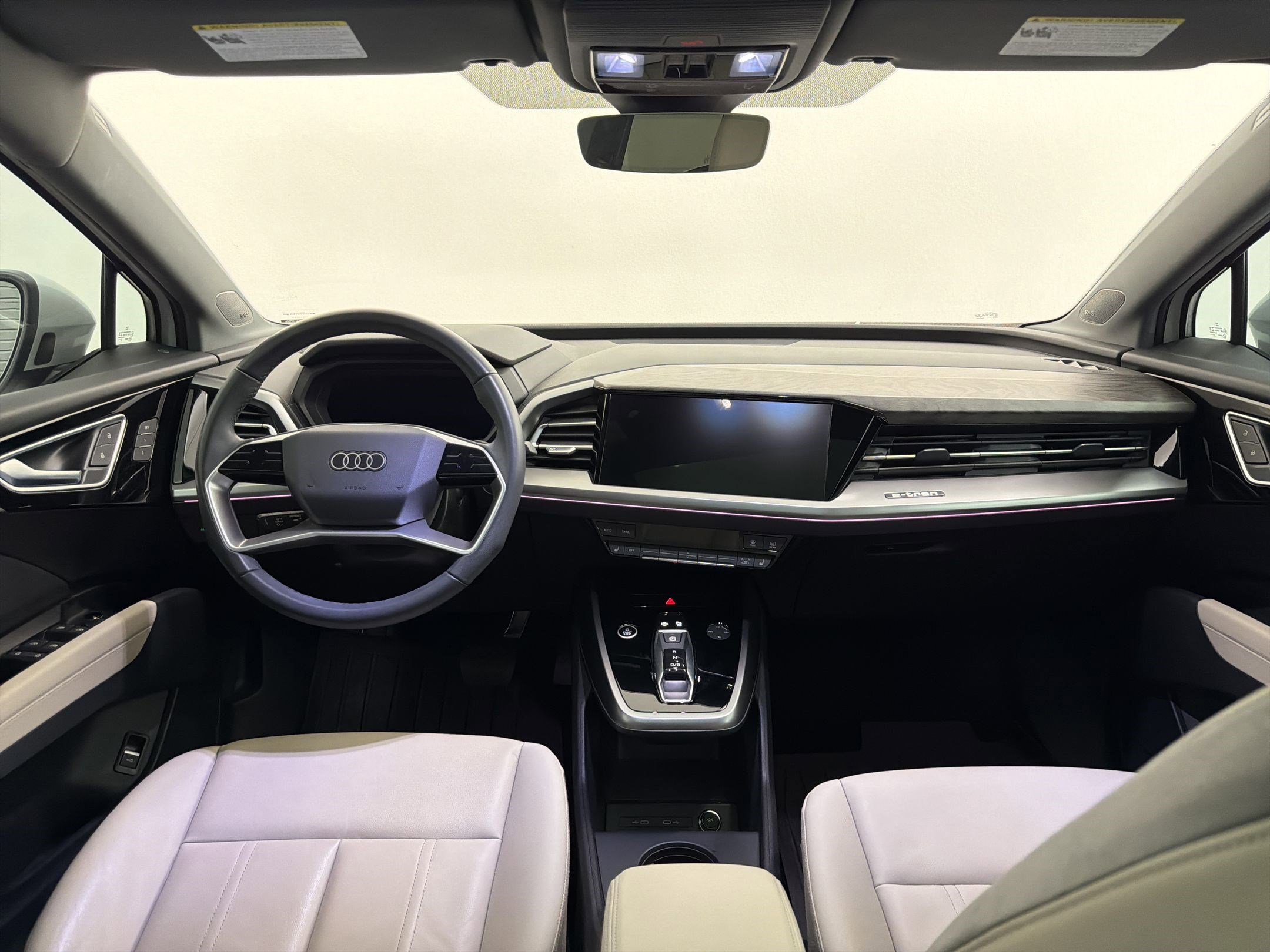 Used 2023 Audi Q4 e-tron Premium Plus w/ Premium Plus RWD image 16