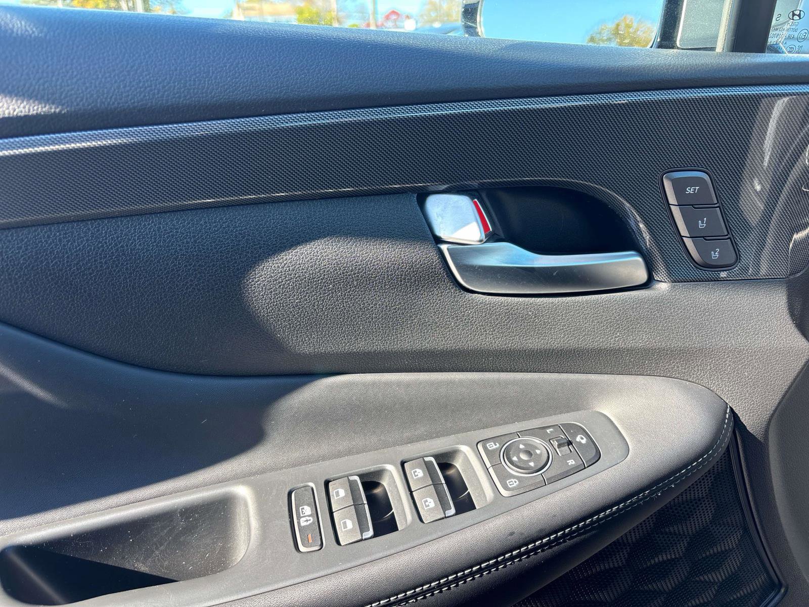 Certified 2023 Hyundai Santa Fe Limited w/ Cargo Package image 18