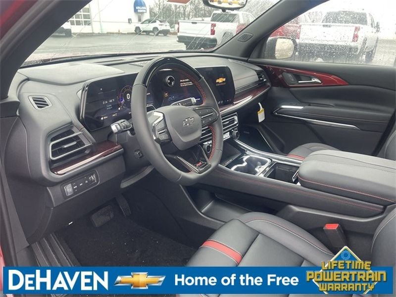 New 2026 Chevrolet Traverse RS w/ LPO, Floor Liner Package AWD/4WD image 10