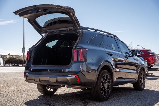 Used 2025 Kia Sorento SX Prestige image 5