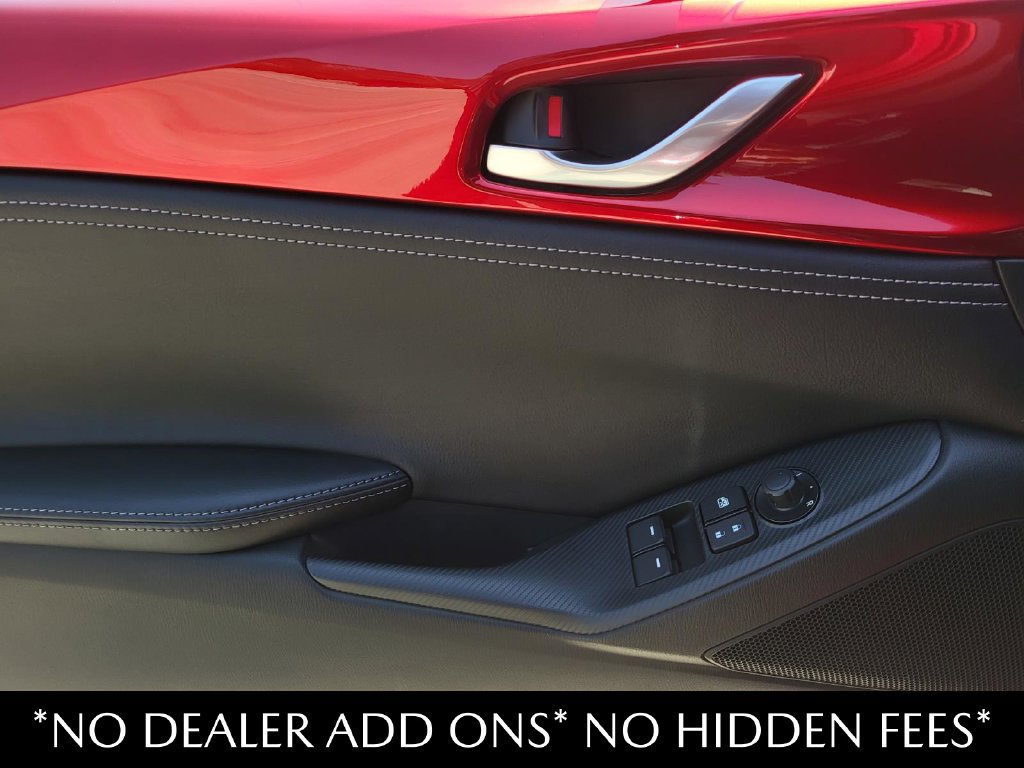 New 2026 MAZDA MX-5 Miata RF Grand Touring RWD image 10