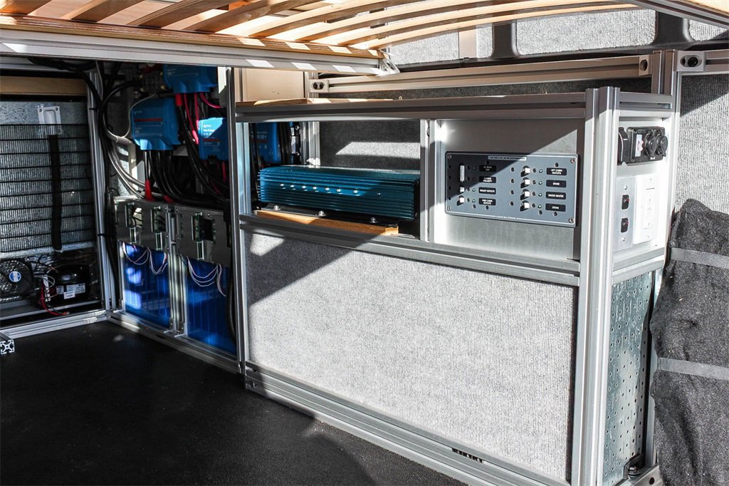 Used 2021 RAM ProMaster 2500 w/ Premium Appearance Group image 39