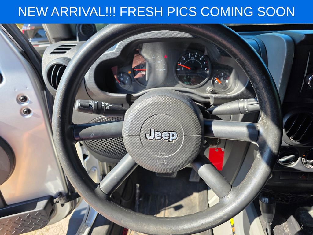 Used 2009 Jeep Wrangler Unlimited X AWD/4WD image 11