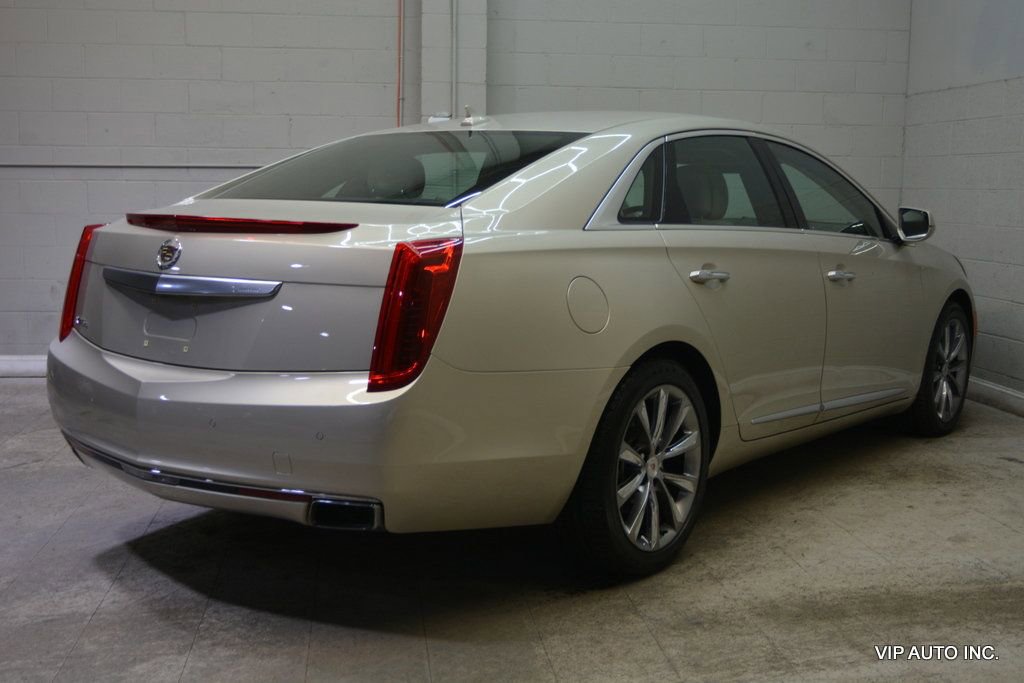 Used 2013 Cadillac XTS Luxury w/ Driver Awareness Package image 4