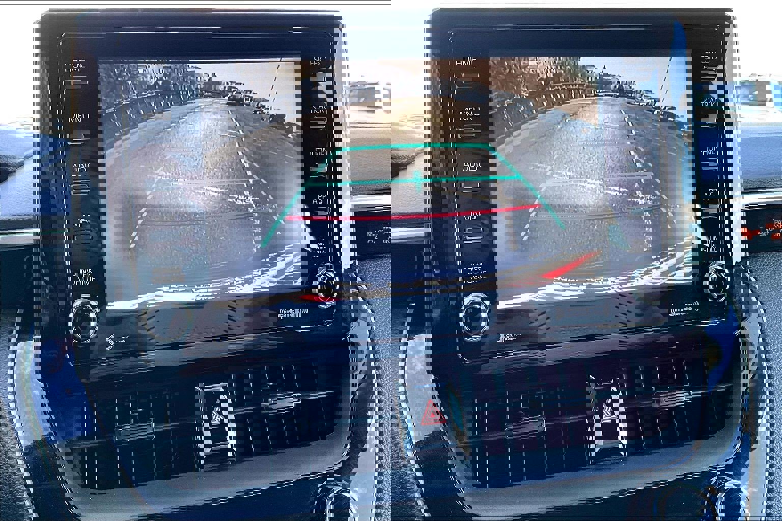 Used 2022 Toyota Corolla LE w/ LE Convenience Package image 20