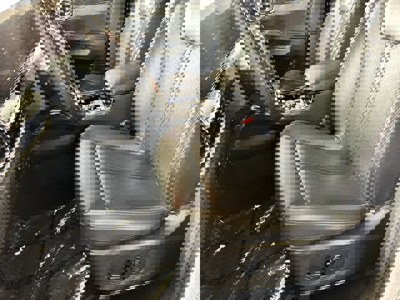 Used 2024 Kia Sorento S image 20