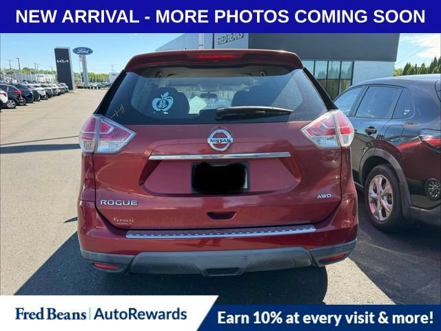 Used 2016 Nissan Rogue S AWD/4WD image 6