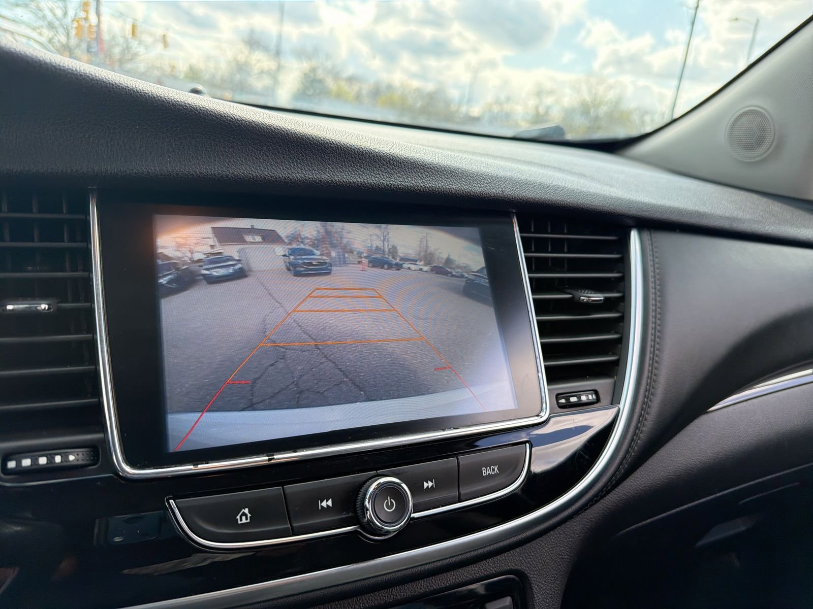 Used 2017 Buick Encore Preferred image 31