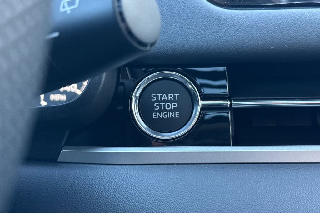 New 2026 Mitsubishi Outlander AWD image 23