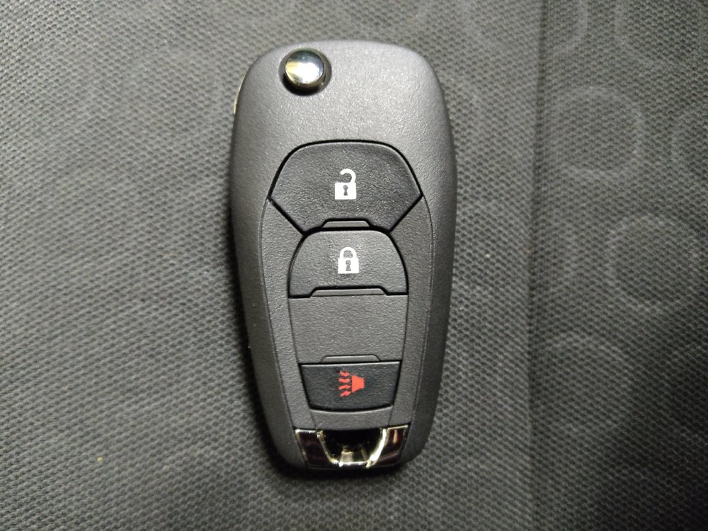 Used 2020 Chevrolet Trax LS w/ Tint and Cruise Package image 32