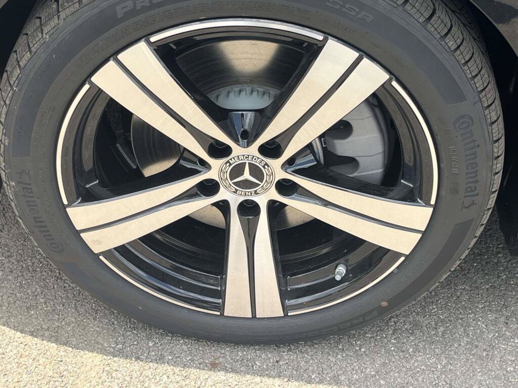 New 2026 Mercedes-Benz C 300 4MATIC Sedan image 14