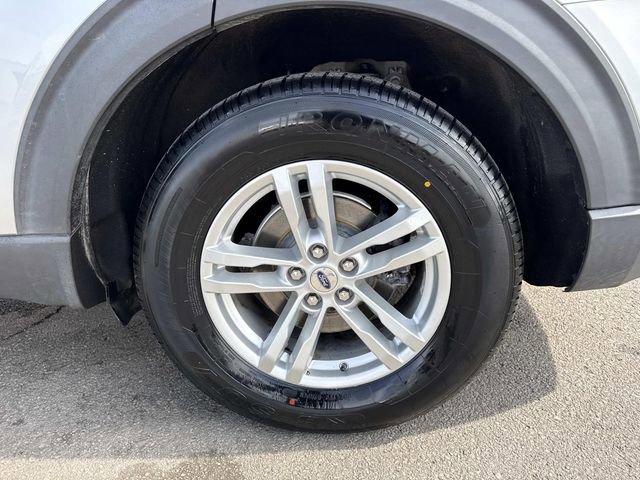 Used 2020 Ford Explorer XLT w/ Equipment Group 202A image 31