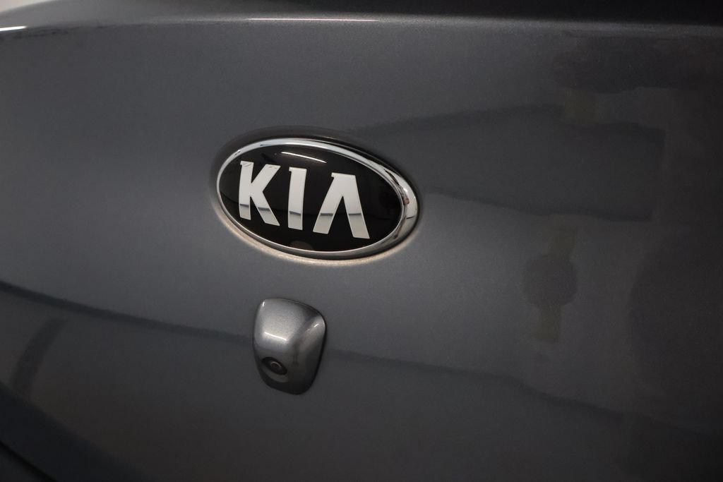 Used 2019 Kia Rio S FWD image 9
