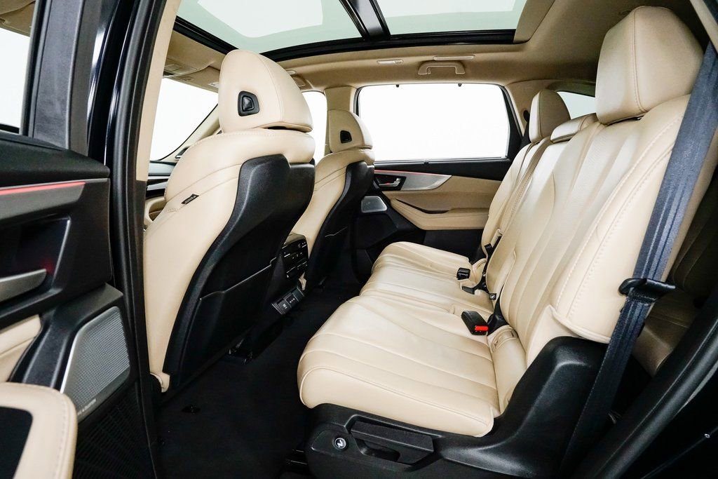 Used 2025 Acura MDX w/ Technology Package image 29