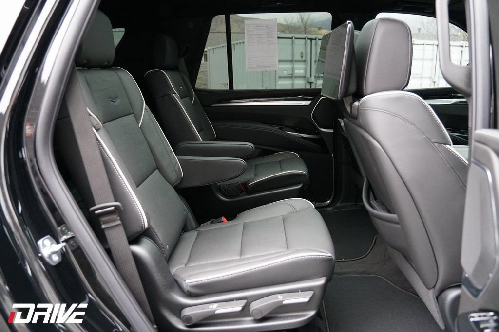 Used 2026 Cadillac Escalade Sport w/ Touring Package image 45